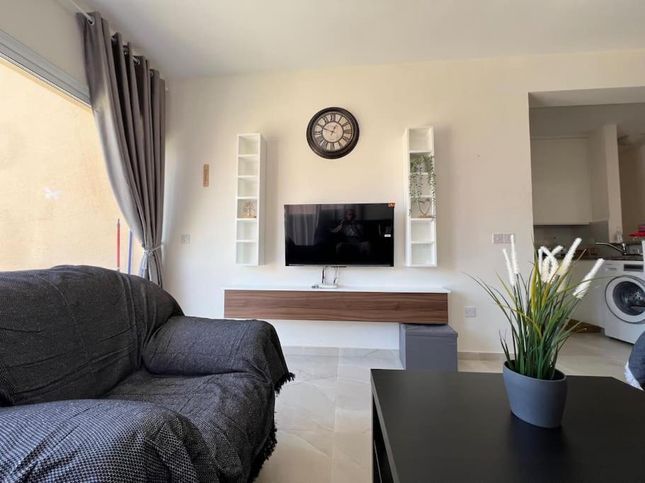 201 Apartment-a Perfect Escape Apartment